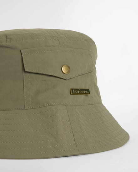 Barbour Tracker Showerproof Buckethat L