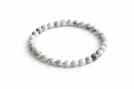 Howliet Armband 18 cm – 6 mm Kralen – Witte Natuursteen Armband – Elastisch – Dames en Heren