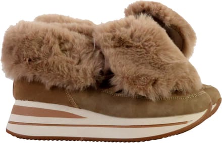 Sneakers met veters en bont