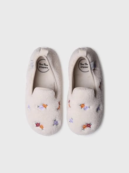 Damesslipper met geborduurde details | MAILY-BB
