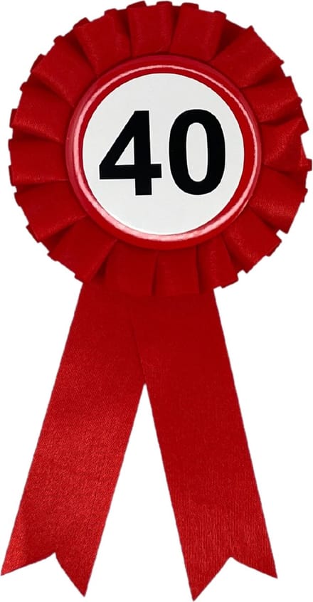 Rozet 40 Jaar – Verjaardag Versiering – Feest Accessoire – Rood Lint - 3BMT®