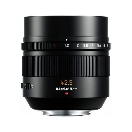 Panasonic Leica AF Nocticron 42,5 mm f/1,2 Power OIS DG  Micro Vier Derde