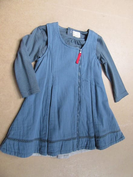 Noukie's meisjes , overgooier blauw + tshirt streepje , 6 jaar 116