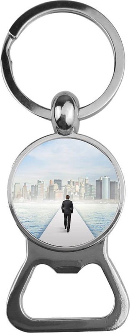 Bieropener Glas - Man Lopend Naar Stad