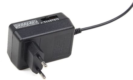 Laagspanning multifunctionele AC-DC adapter, 24 W