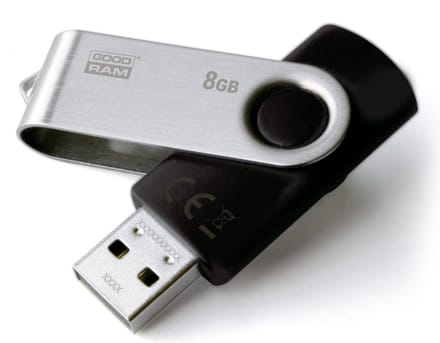 Goodram 8GB USB 2.0 8GB USB 2.0 Type-A Zwart, Zilver USB flash drive