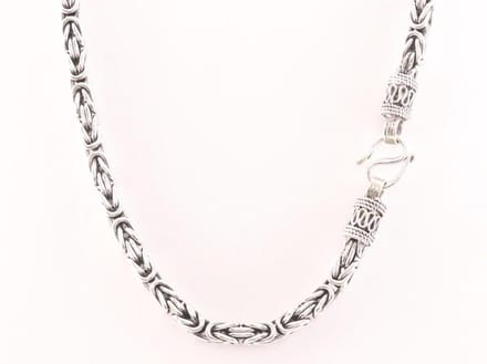 Zware zilveren ketting met koningsschakels - lengte 62 cm.