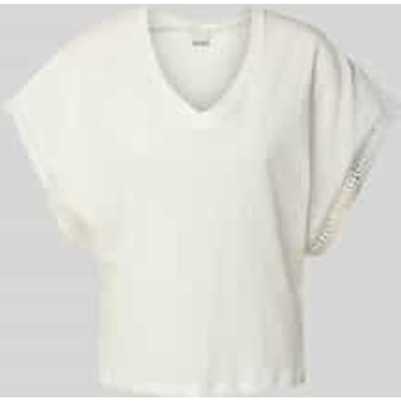 T-shirt met V-hals, model 'HOLYA'