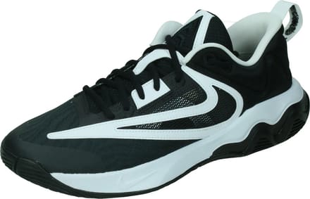 Nike giannis immortality 3 in de kleur zwart.