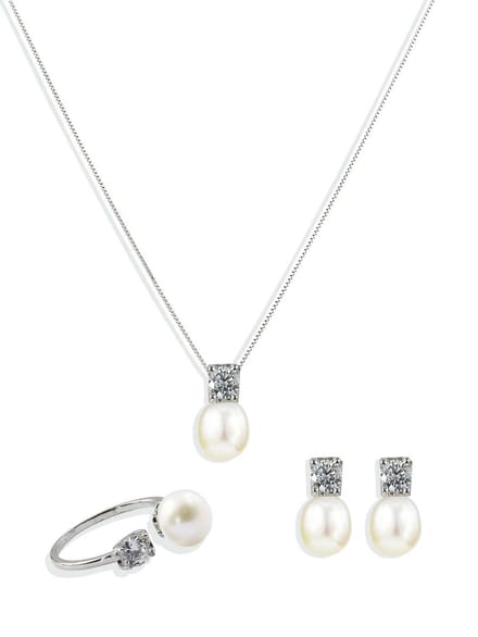 PROUD PEARLS® zilveren set - ketting - oorbellen - ring met echte parels