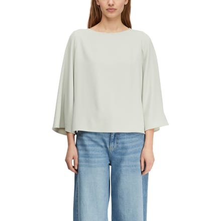 Vrouwelijke blouse met brede 3/4 mouwen en ronde hals COMMA