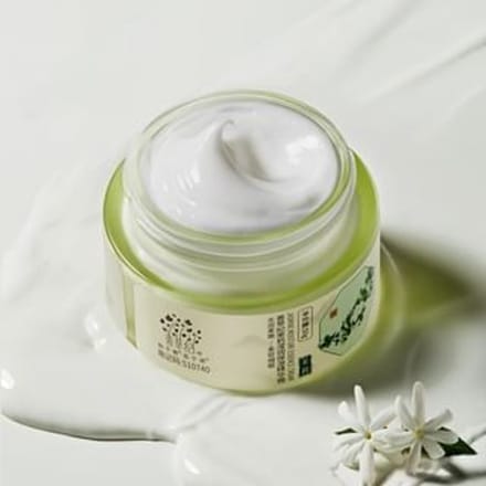 SHANCAOJI  - Jasmine Moisturizing Cream 50g