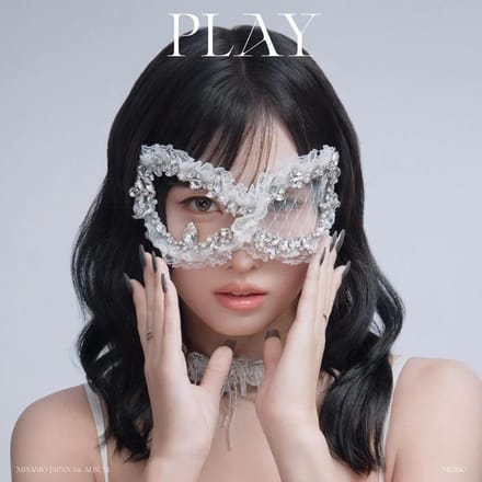 MISAMO - [PLAY] Premier Album Japonais MOMO