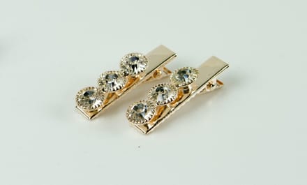 Duckklem rosékleurig 3 strass stenen