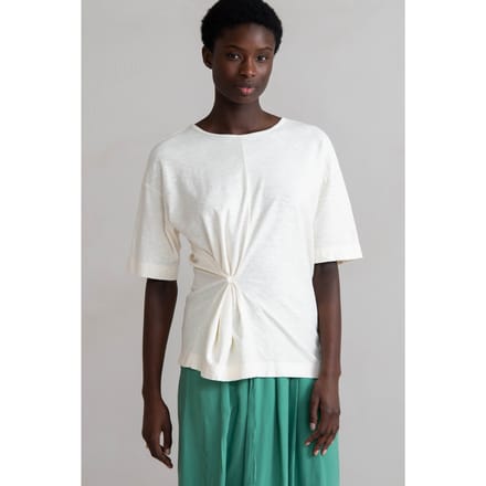 Humanoid Carun Milk Maat: XS | Tops Outlet | Dames | Wit