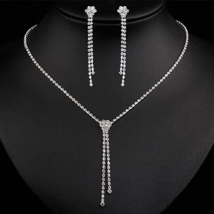 Accessoires Fleur Simple Diamant Frangé Collier Boucles d'oreilles Ensemble, Accessoires de Mariage Nuptial Polyvalent argenté