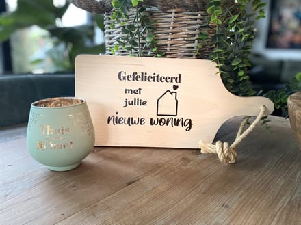 Creaties van Hier - theelichthouder - serveerplank - Thuis - nieuwe woning - 35 cm - hout - glas