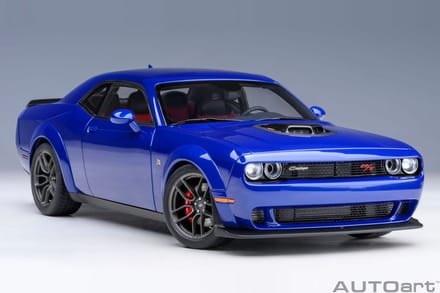 AUTOart 1/18 Dodge Challenger R/T Scat Pack Shaker Widebody, Indigo Blue (71772)