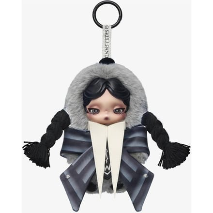 Peluche POP MART SKULLPANDA × Wednesday (Version Uniforme de l'Académie Nevermore) gray