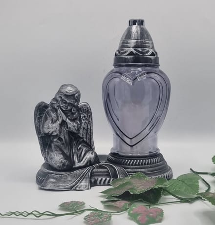 Herdenkingslicht - Engel - Zilver - Hart - Grijs - P39 - Grafkaars - Graflantaren - Graflicht - Grafdecoratie - Windlicht