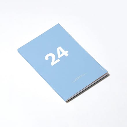 Maandplanner 2024 Plus A5 Formaat - Overzichtelijke Jaarplanner met Veel Notitieruimte