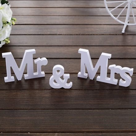 Mr Mrs Wedding Decoration - ShopVlot