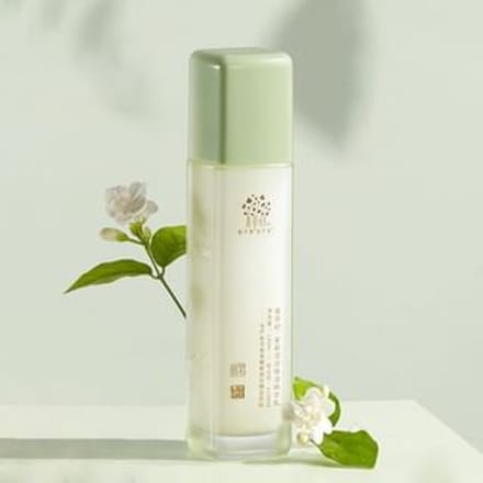 SHANCAOJI  - Jasmine Moisturizing Lotion 130ml
