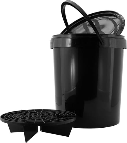 Wasemmer - 15 Liter - Zwart + Deksel & Grid - Autopoetsmiddelen