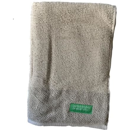 Serviette de bain - BENETTON - 140x70 cm - 100% coton - Lavable à la machine beige