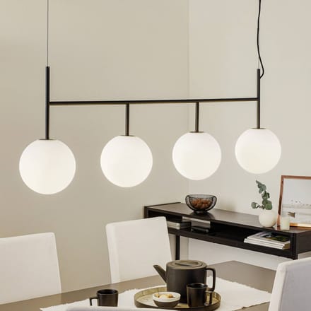 Audo Copenhagen Audo LED hanglamp TR Bulb, 4-lichts, zwart/opaal, glas