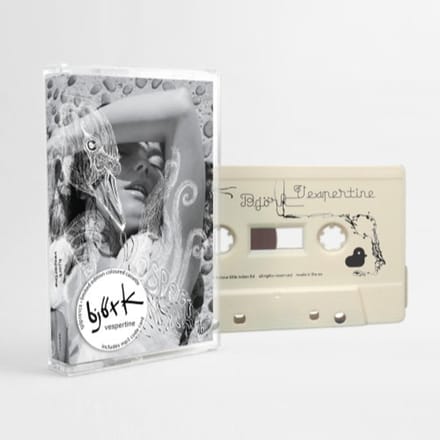 Björk - Vespertine (MC)