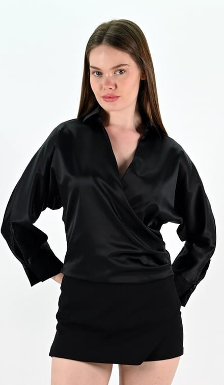 YesMooi - Zwarte Satijnen Crop Top - S (36)