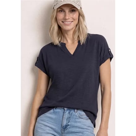 Shirt met gespleten hals en knoopdetails