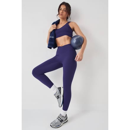 Dames DSGN Studio Ultra Sculpt Wrap Taille Legging | Blackberry | Maat: 2XL