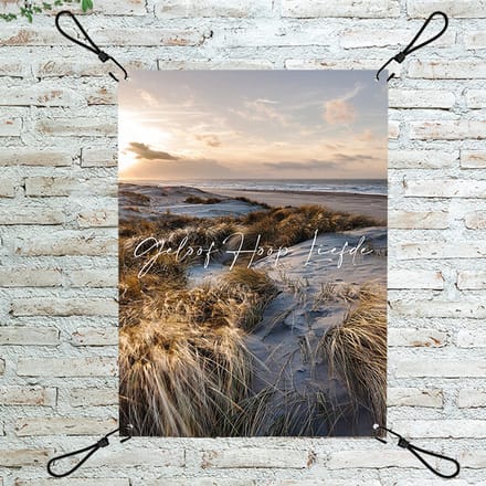 Tuinposter 'Geloof, Hoop, Liefde' - MajesticAlly