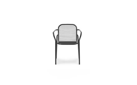 Normann Copenhagen Vig Garten Armleunstoel - zwart/zwart