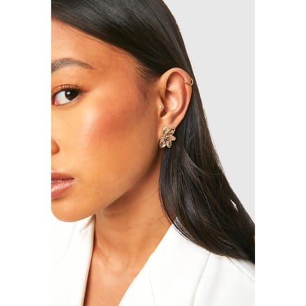 boohoo Dames Florale delicate oorbellen | Gold