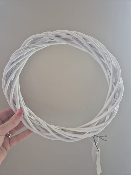 Witte krans, Ø 25 x 4 cm