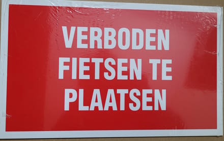 Pickup bord verboden fietsen te plaatsen 33 x 20 cm