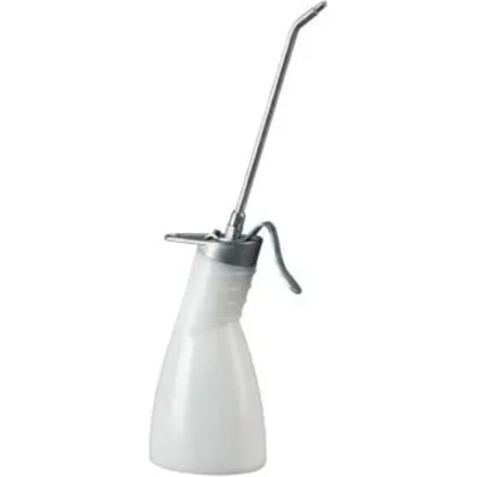 Polyethyleen werkplaats buret messing pomp met starre tuit voor druppeldosering Pressol 165mm