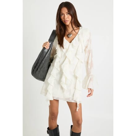 boohoo Dames Burnout Bloemige Ruche Shiftjurk | Cream | Maat: 8