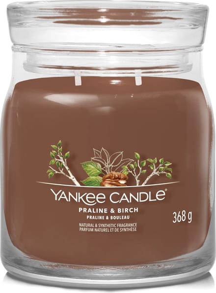Yankee Candle - Praline & Birch Medium Geurkaars - 50 branduren - 2 lonten