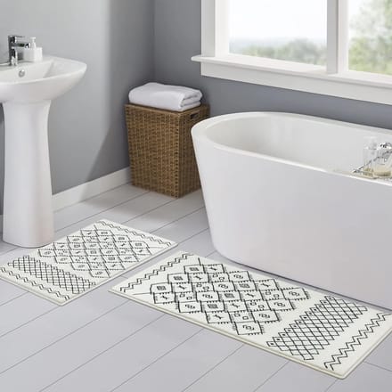 Bathroom Rug Set of 2, Non-Slip Washable Bath Mats 120 x 50 cm and Bath Mat 60 x 40 cm, Soft Artificial Wool Microfibre Absorbent Boho Bathroom Set, White