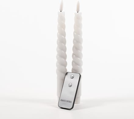 Anna's Collection LED dinerkaarsen swirl - wit - 2x st - 23 cm