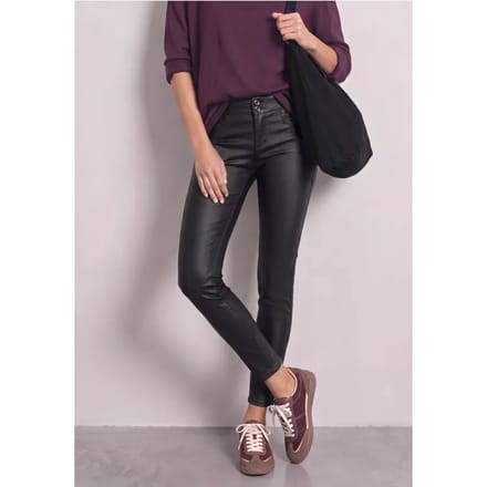 Mid waist broek in slim fit met leerlook