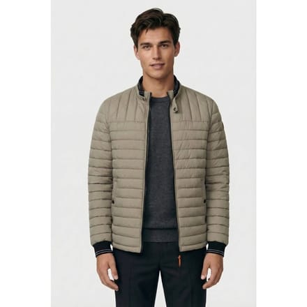 No Excess Jacket Short Fit Padded Light Army Größe: S | Leichte Jacken Outlet | Herren | Grün