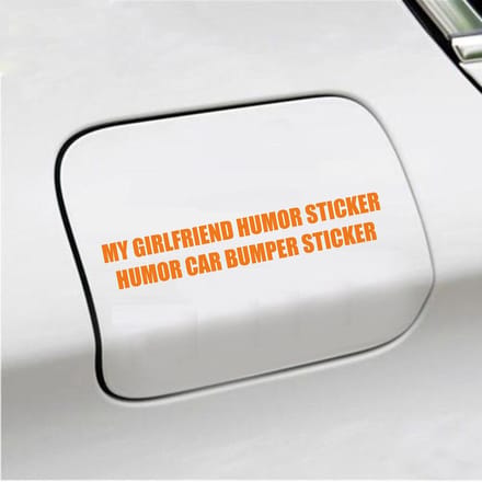 Bumpersticker - My Girlfriend Humor Sticker - 3,5 X 20,6 - Oranje
