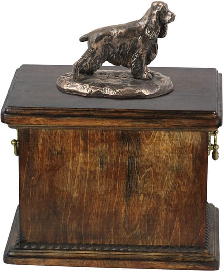 Elegante urn voor de as van een Engelse Cocker Spaniel met beeldje