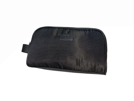 Hugo Boss - The Scent - Toilettas - 24x9,5x12
