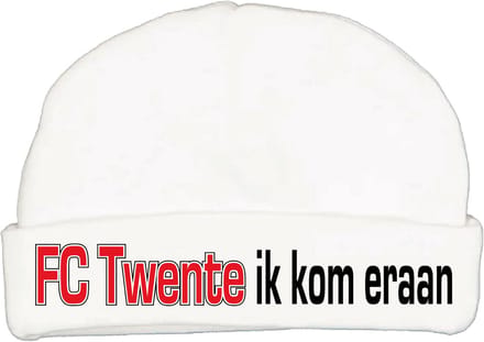 Babymutsje met de tekst: FC Twente ik kom eraan !